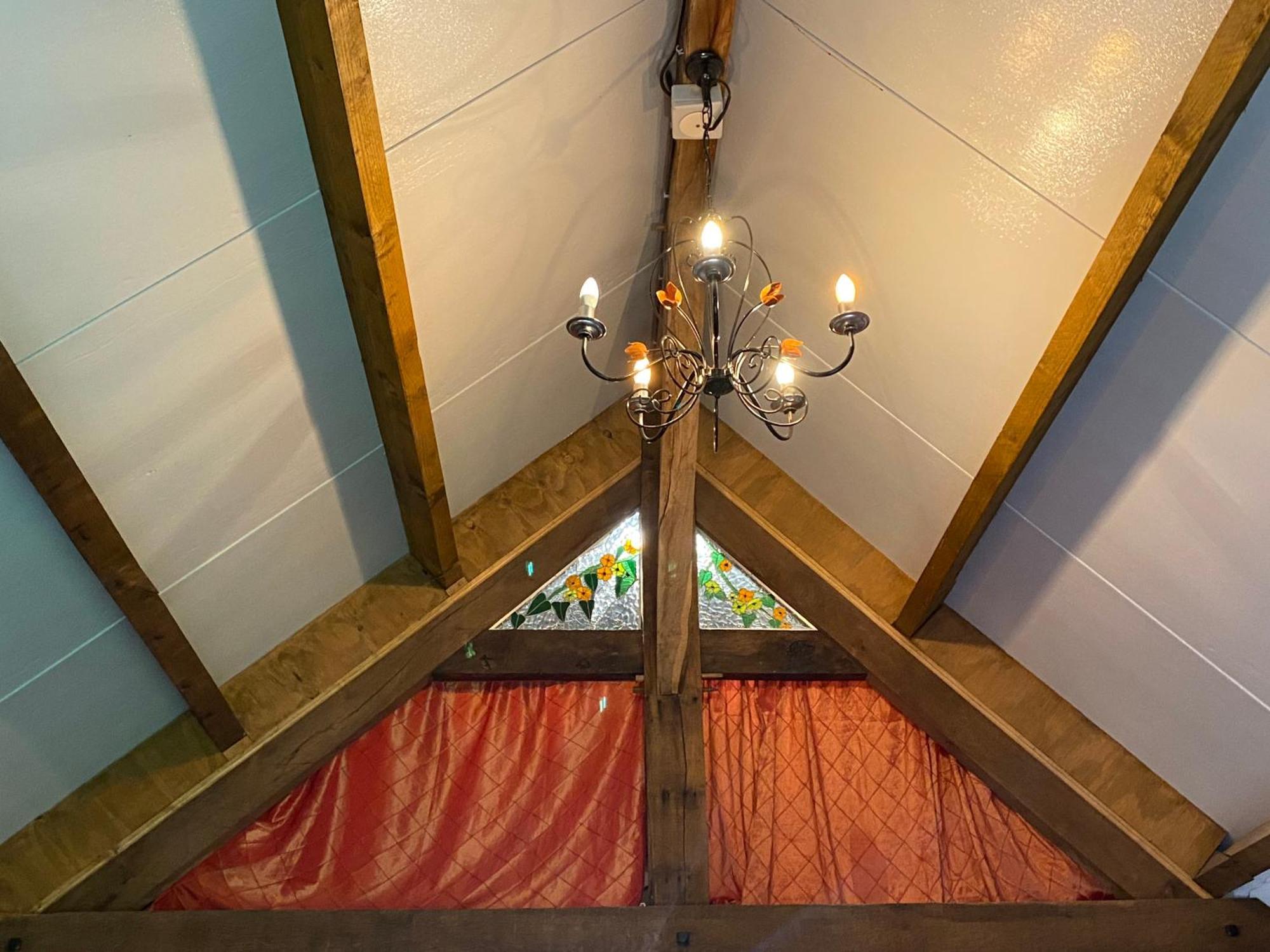 Spacious, Rustic Studio Space For 2 Persons Saint-Cyr-du-Bailleul Kültér fotó
